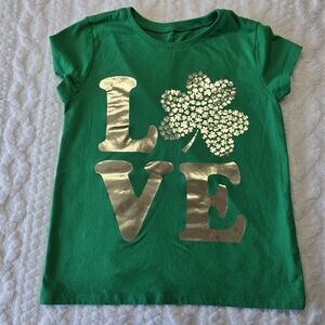 The Children’s Place St. Patrick’s Day LOVE Tee – Size M (7/8)
